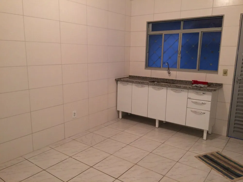 Casa, 2 quartos, 200 m² - Foto 11