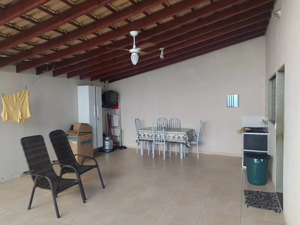 Casa à venda com 2 quartos, 80m² - Foto 9