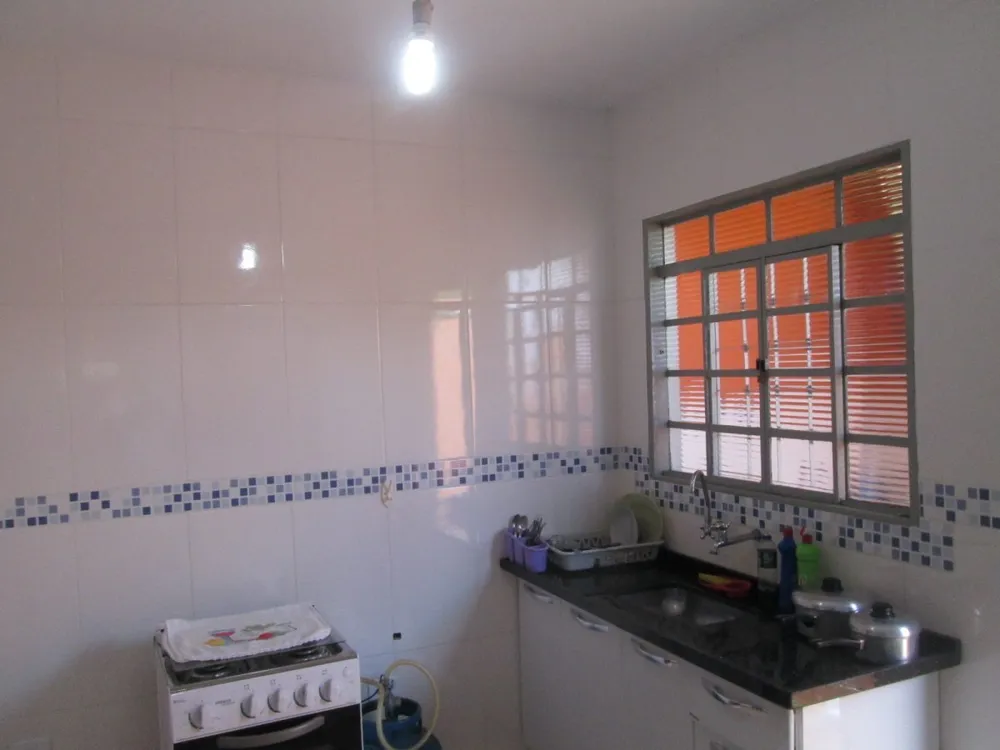 Casa, 2 quartos, 261 m² - Foto 9