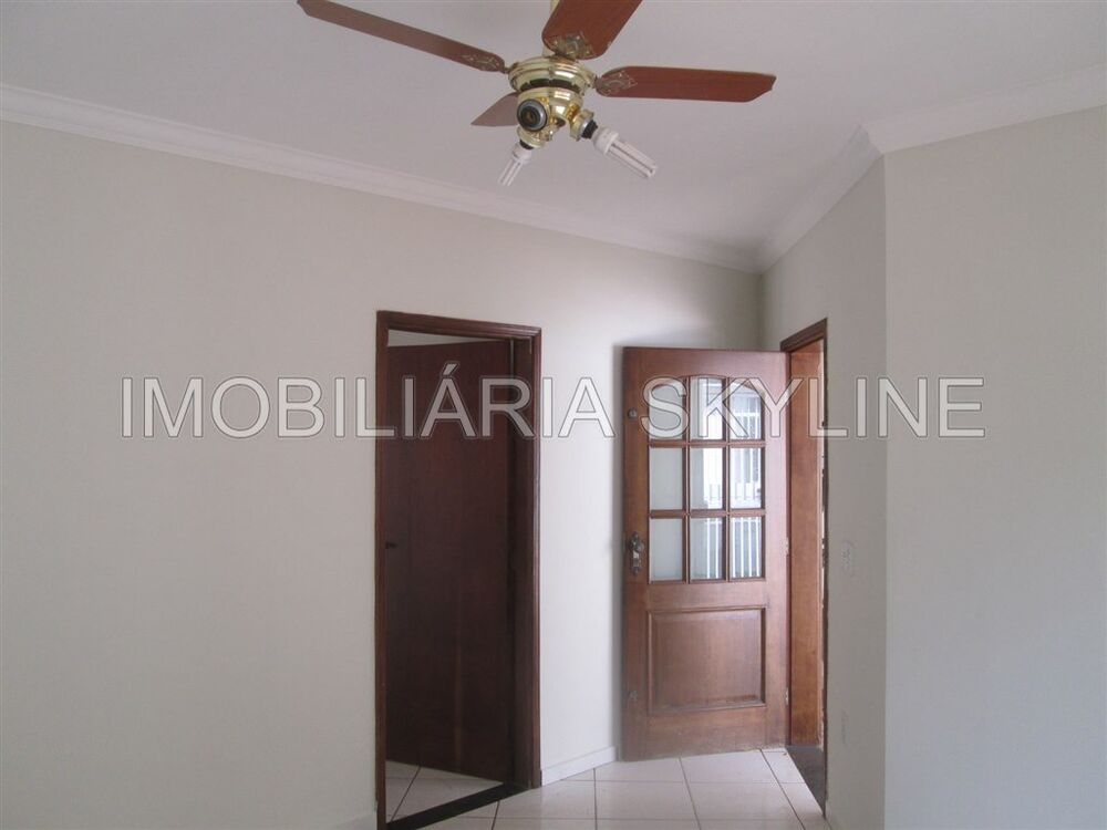 Casa, 3 quartos, 300 m² - Foto 4