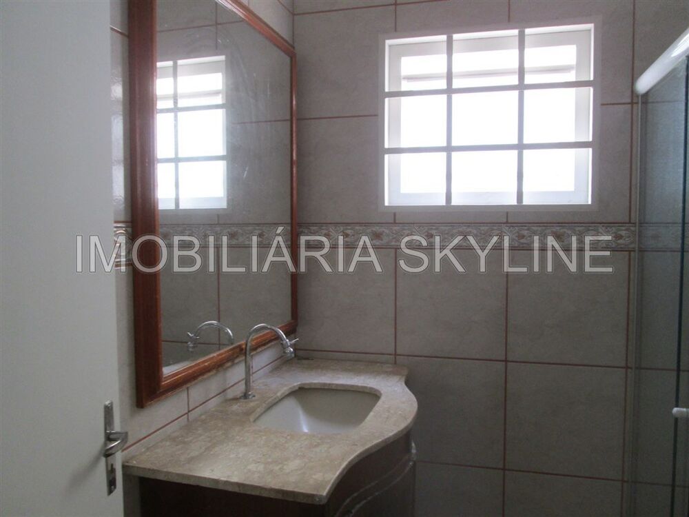 Casa, 3 quartos, 300 m² - Foto 3