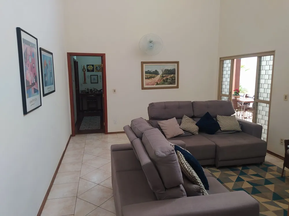 Casa, 3 quartos, 256 m² - Foto 10