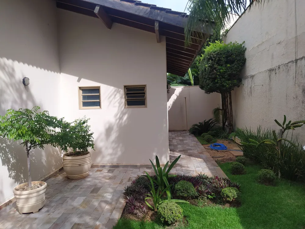 Casa, 3 quartos, 256 m² - Foto 20