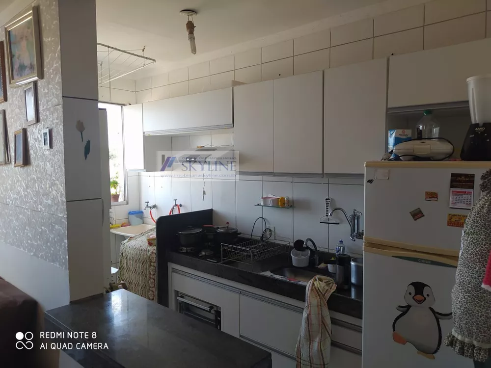 Apartamento à venda com 2 quartos, 45m² - Foto 3