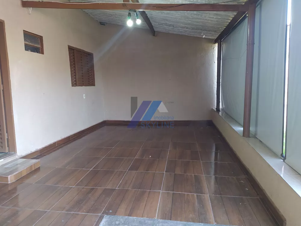 Casa à venda com 2 quartos, 65m² - Foto 4