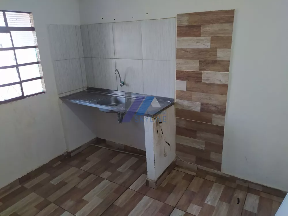 Casa à venda com 2 quartos, 65m² - Foto 11