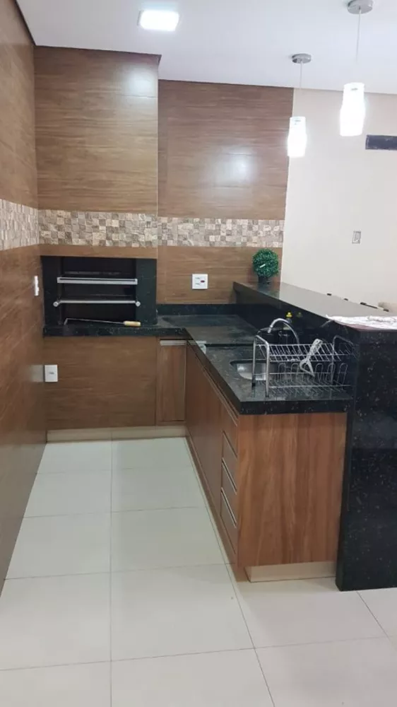 Casa, 3 quartos, 142 m² - Foto 3