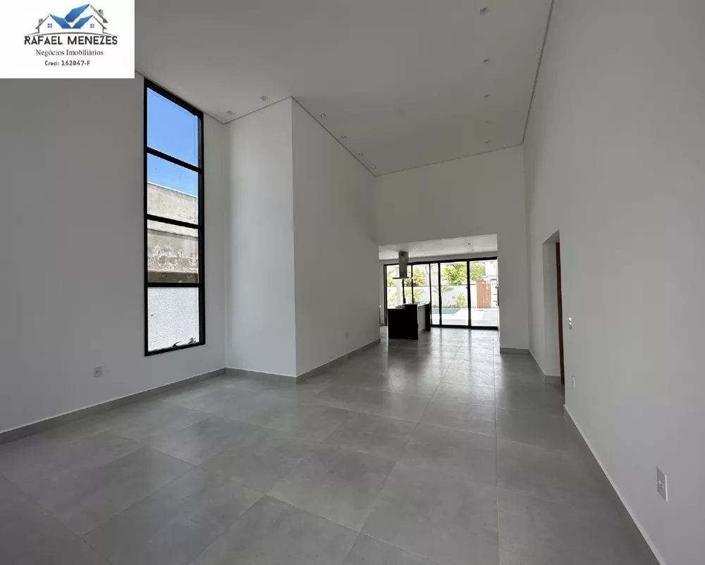 Casa à venda com 4 quartos, 259m² - Foto 4