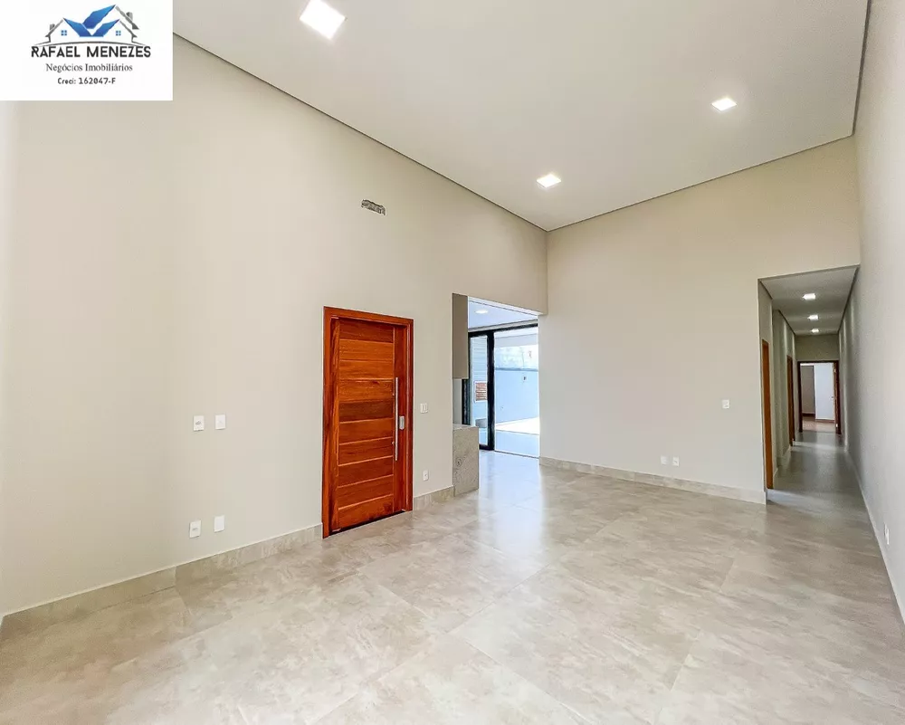 Casa à venda com 3 quartos, 194m² - Foto 4