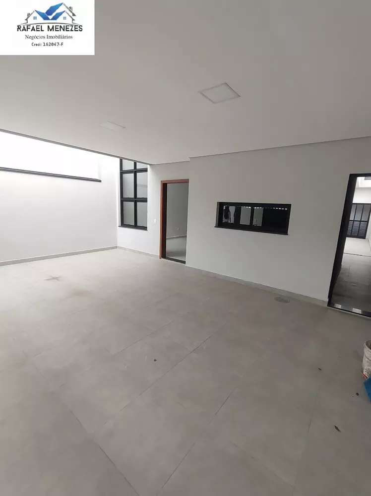 Casa à venda com 3 quartos, 126m² - Foto 3