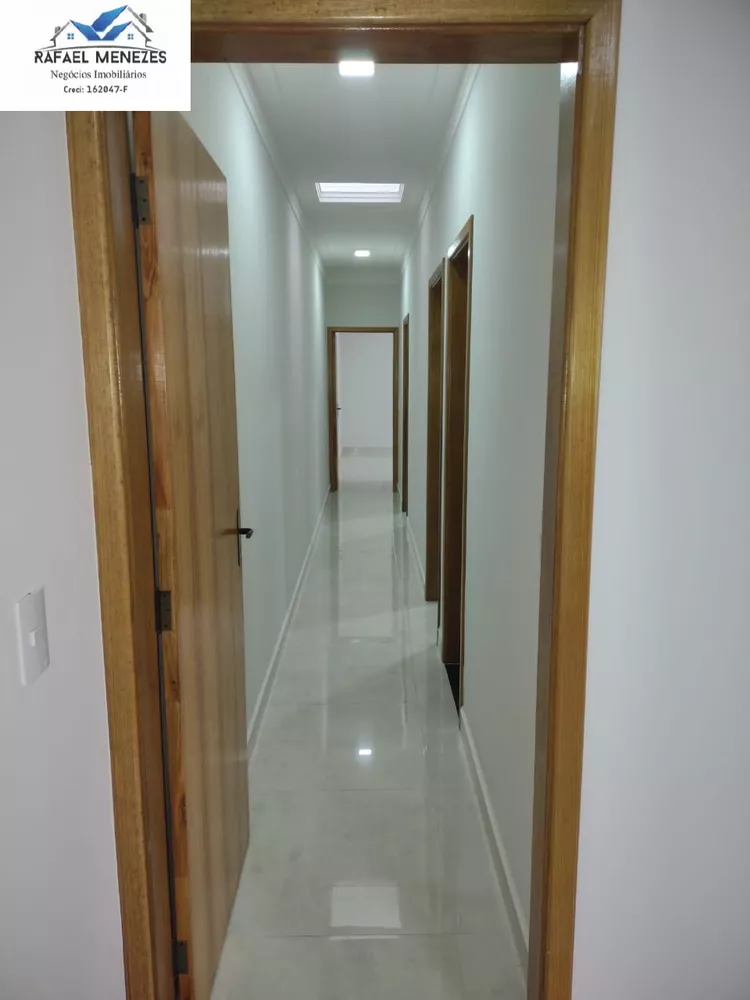 Casa à venda com 3 quartos, 110m² - Foto 13