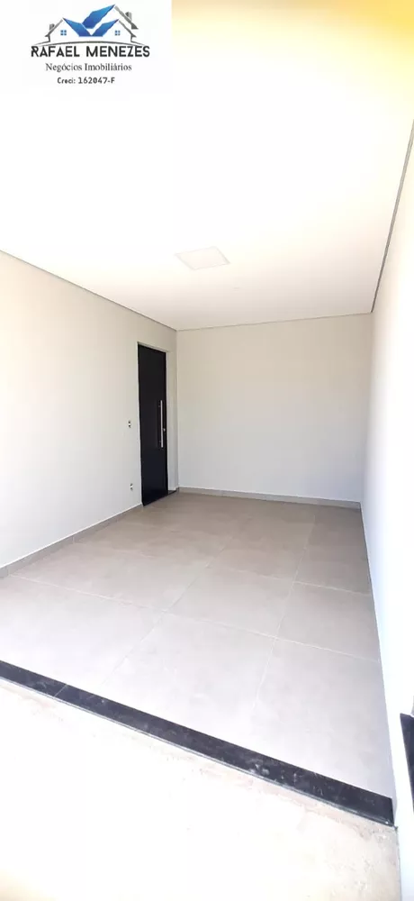 Casa à venda com 3 quartos, 136m² - Foto 2