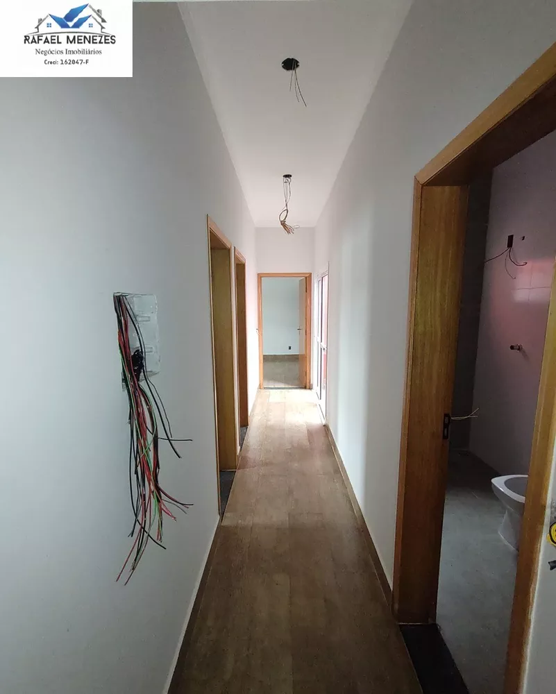 Casa à venda com 3 quartos, 130m² - Foto 4