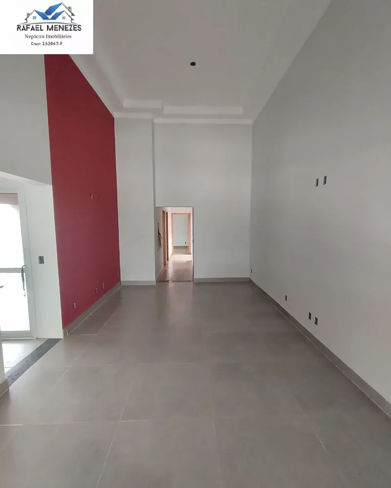 Casa à venda com 3 quartos, 130m² - Foto 2