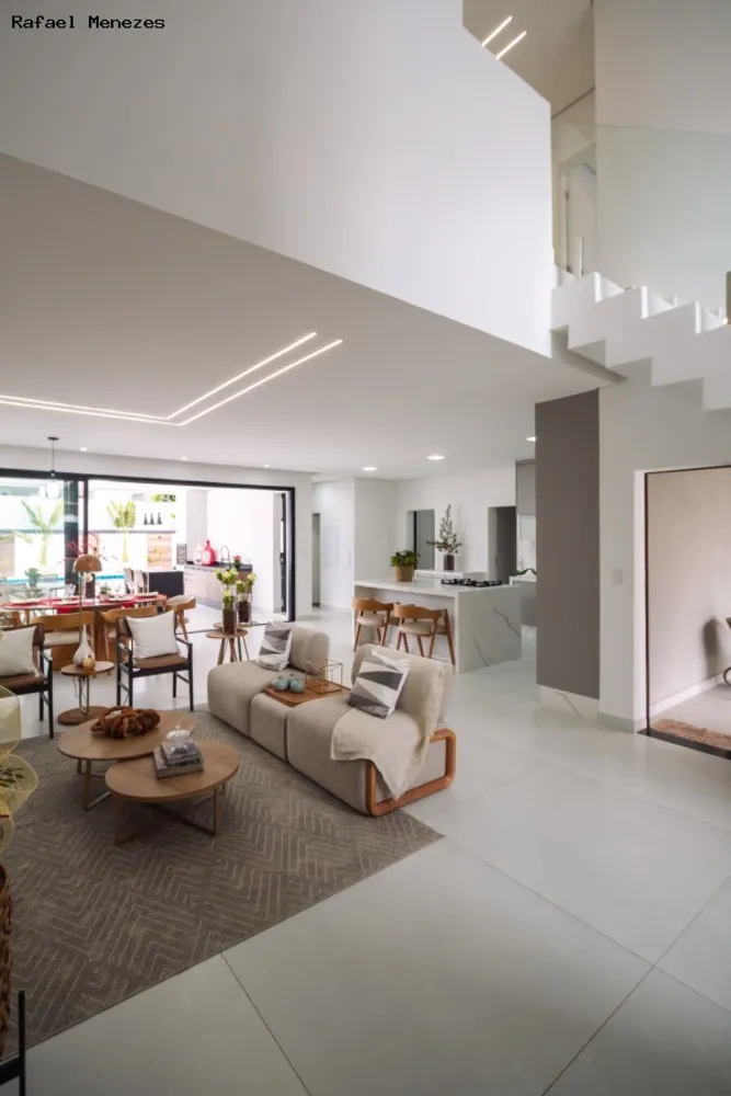 Sobrado, 3 quartos, 328 m² - Foto 3