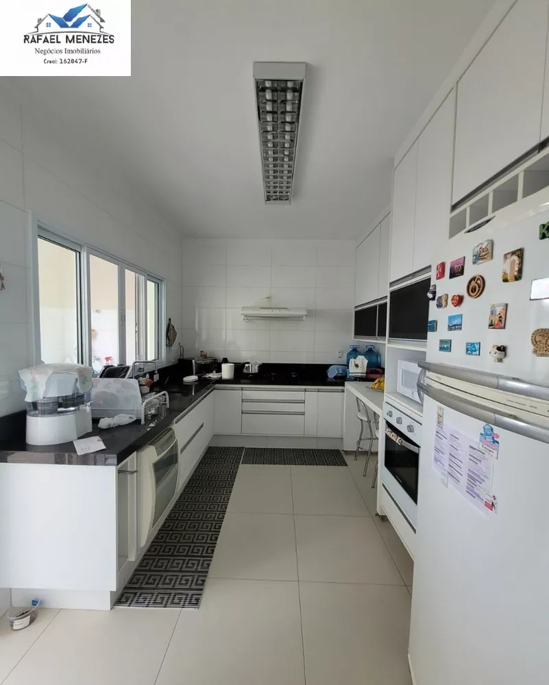 Casa à venda com 3 quartos, 200m² - Foto 5