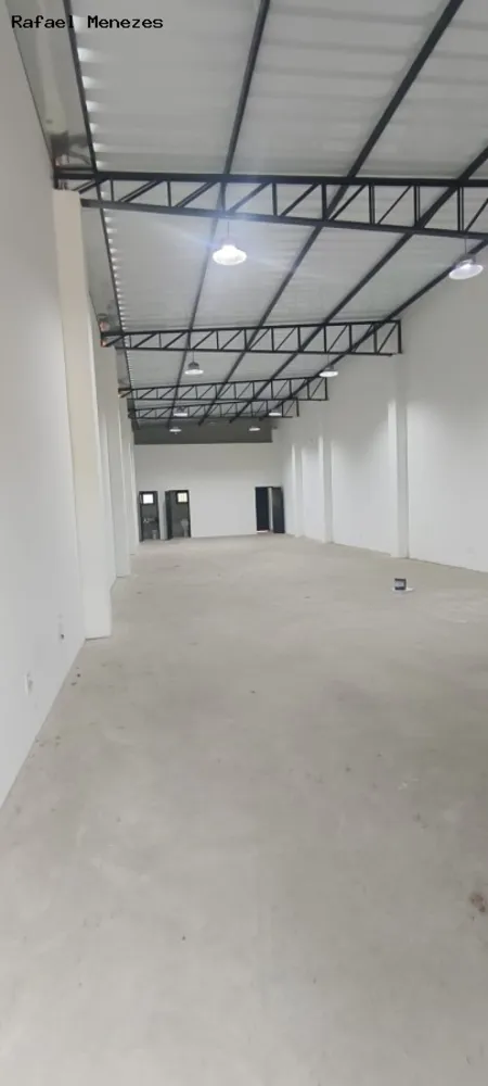 Depósito-Galpão, 168 m² - Foto 1