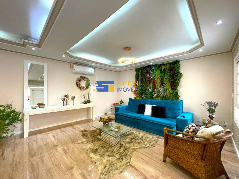 Casa, 4 quartos, 363 m² - Foto 1