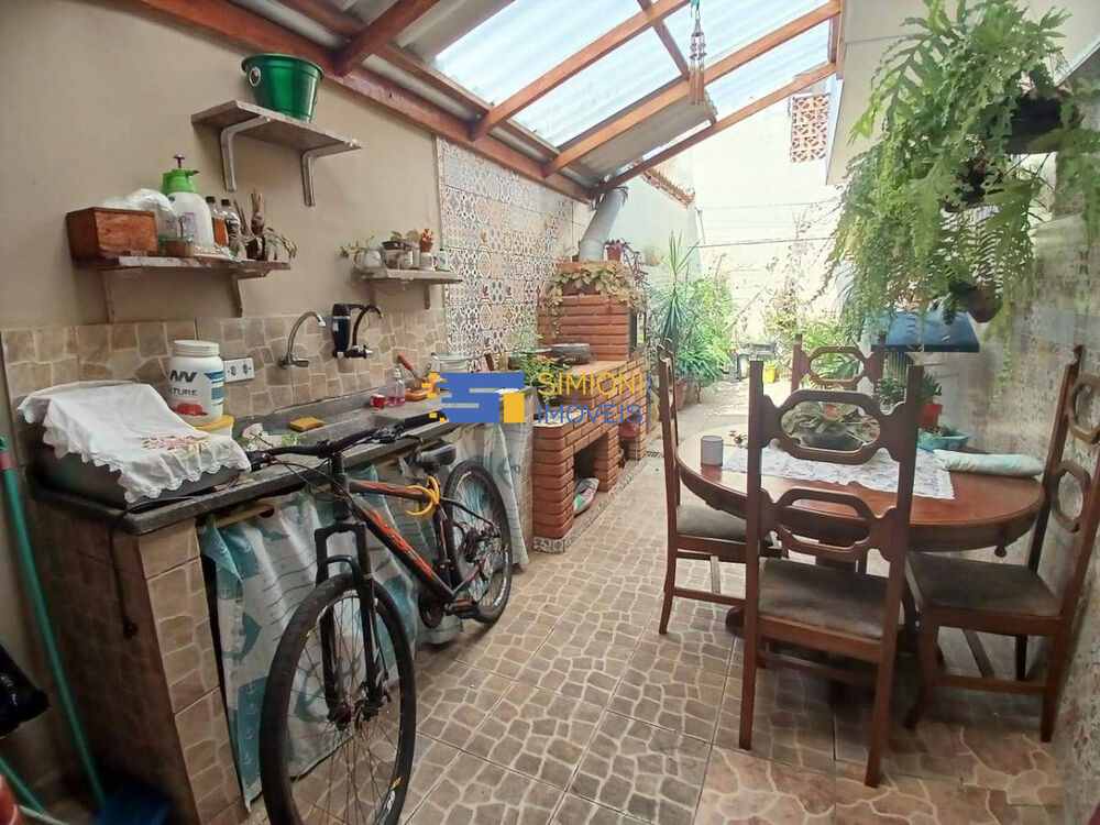 Casa, 2 quartos, 135 m² - Foto 1