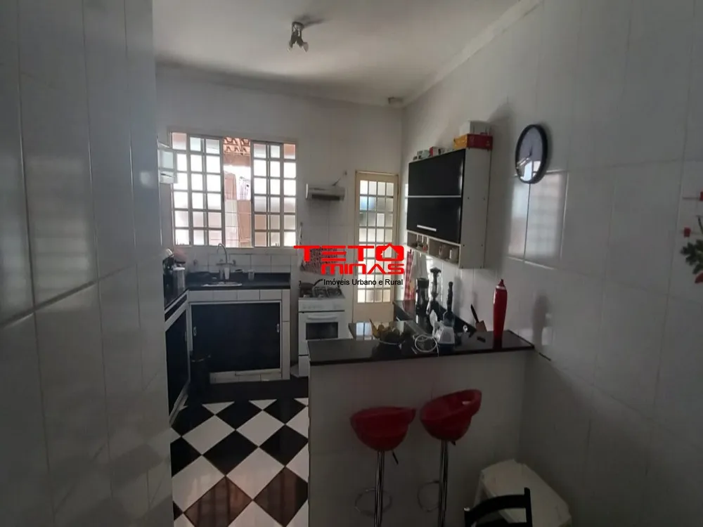 Casa, 3 quartos, 180 m² - Foto 4