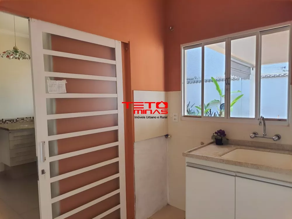 Casa, 3 quartos, 248 m² - Foto 4