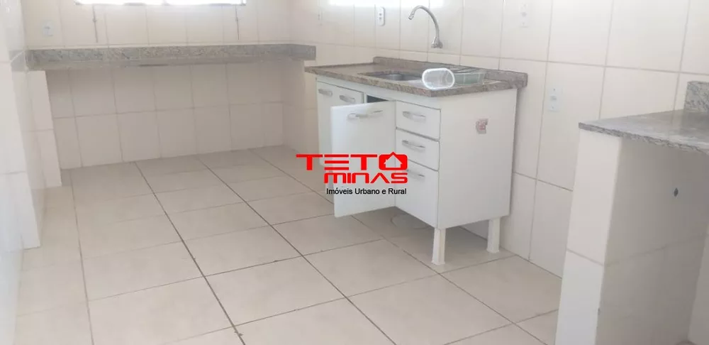 Casa, 3 quartos, 102 m² - Foto 2