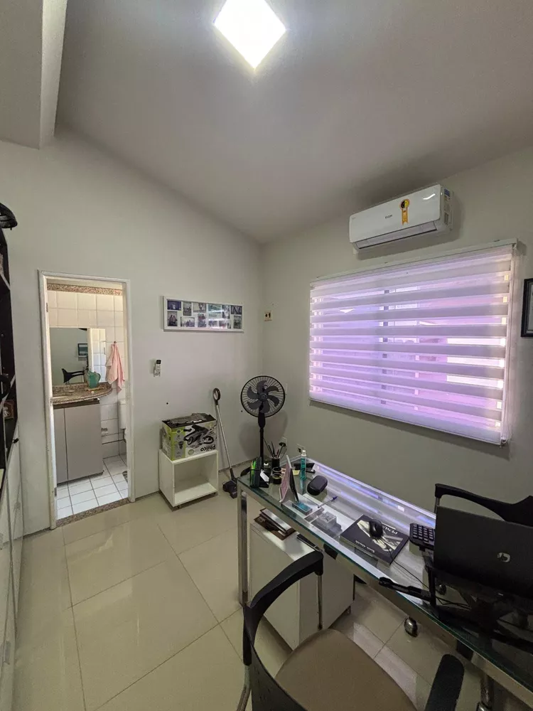 Casa, 4 quartos, 186 m² - Foto 1