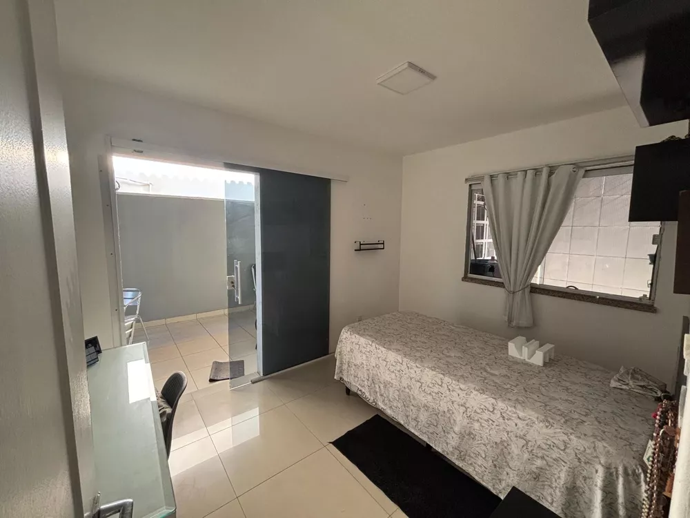 Casa, 4 quartos, 186 m² - Foto 3