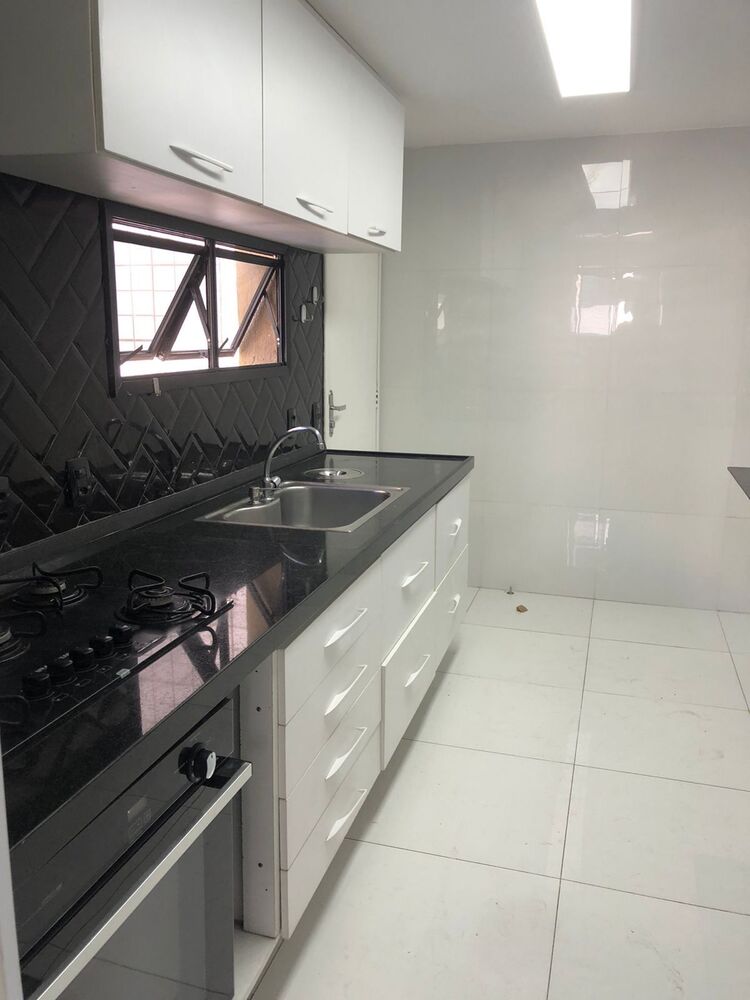 Apartamento à venda com 3 quartos, 130m² - Foto 14