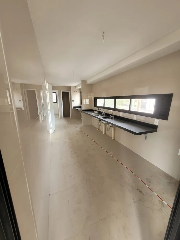 Apartamento, 4 quartos, 254 m² - Foto 12