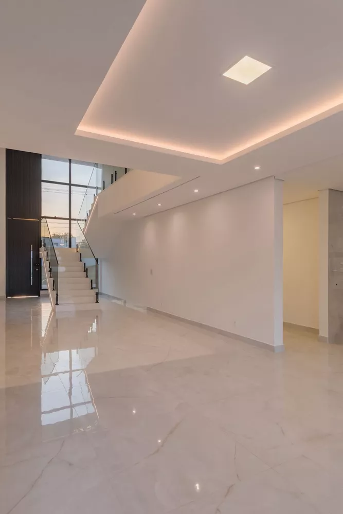 Casa, 3 quartos, 254 m² - Foto 3