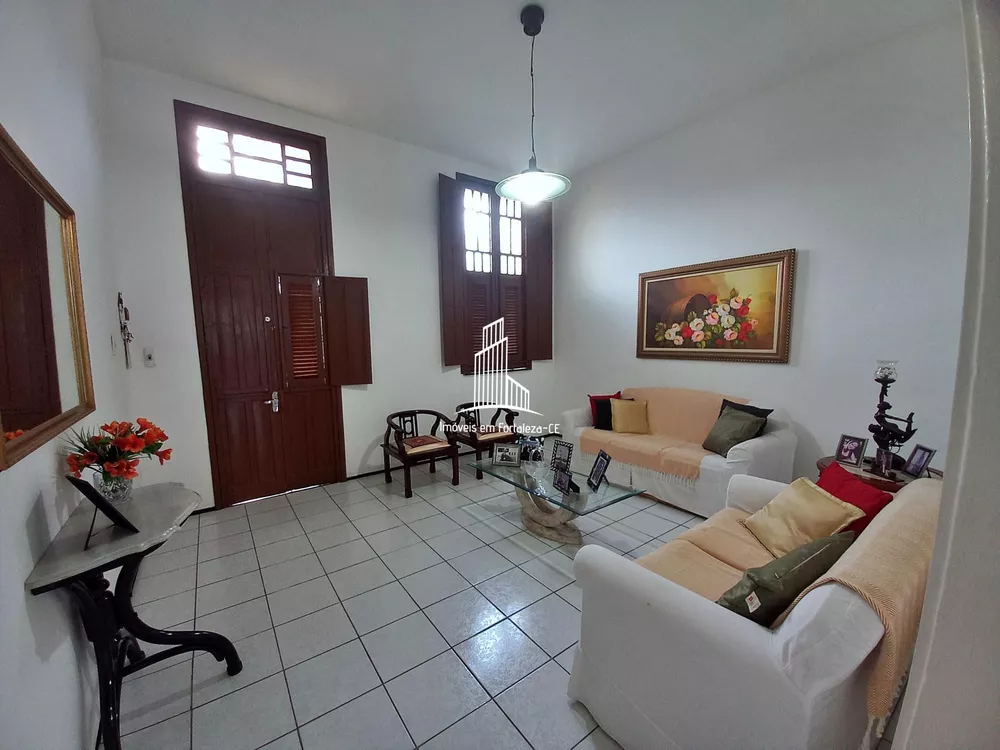 Casa, 4 quartos, 202 m² - Foto 1