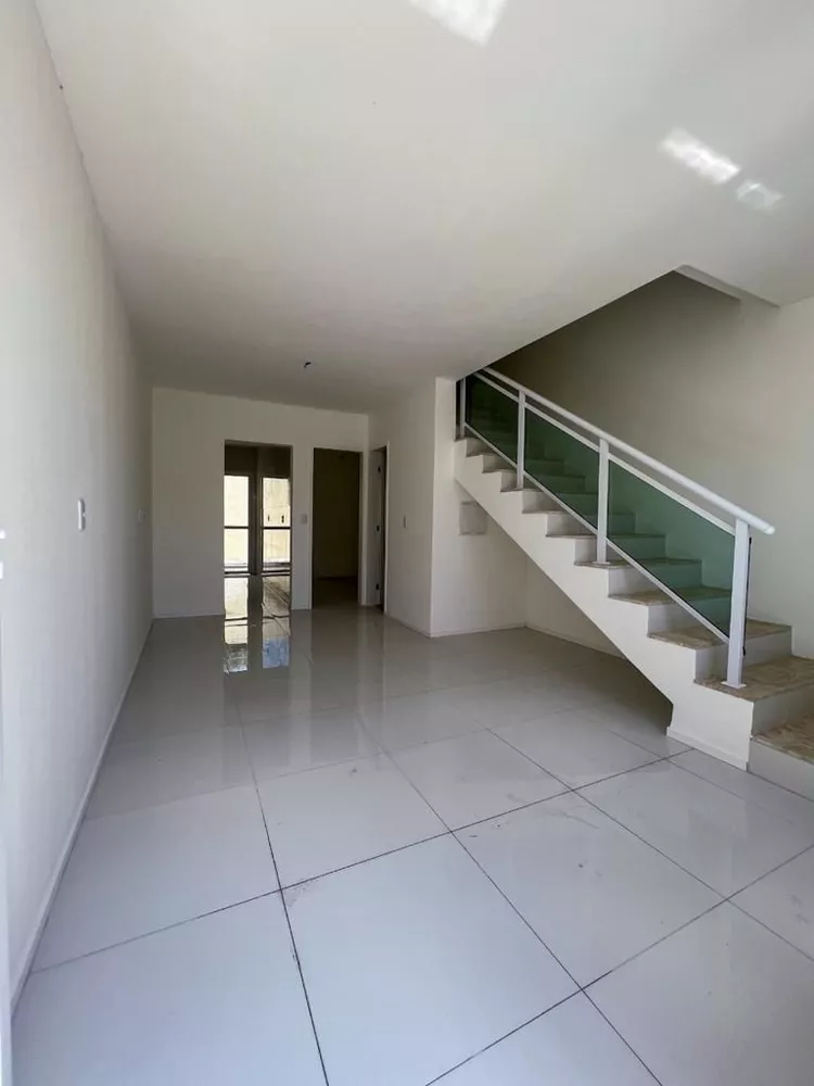 Casa, 3 quartos, 94 m² - Foto 1