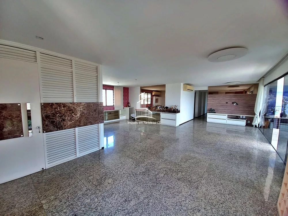 Apartamento, 3 quartos, 206 m² - Foto 1