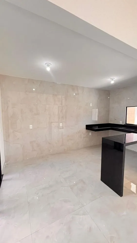 Casa, 3 quartos, 107 m² - Foto 1