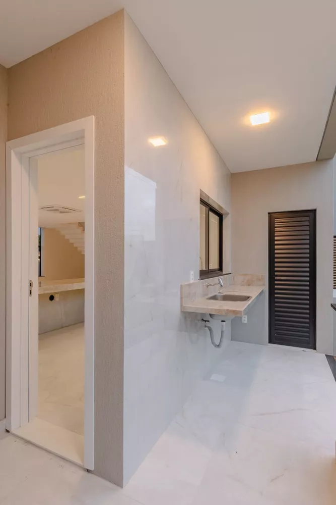 Casa de Condomínio, 4 quartos - Foto 1