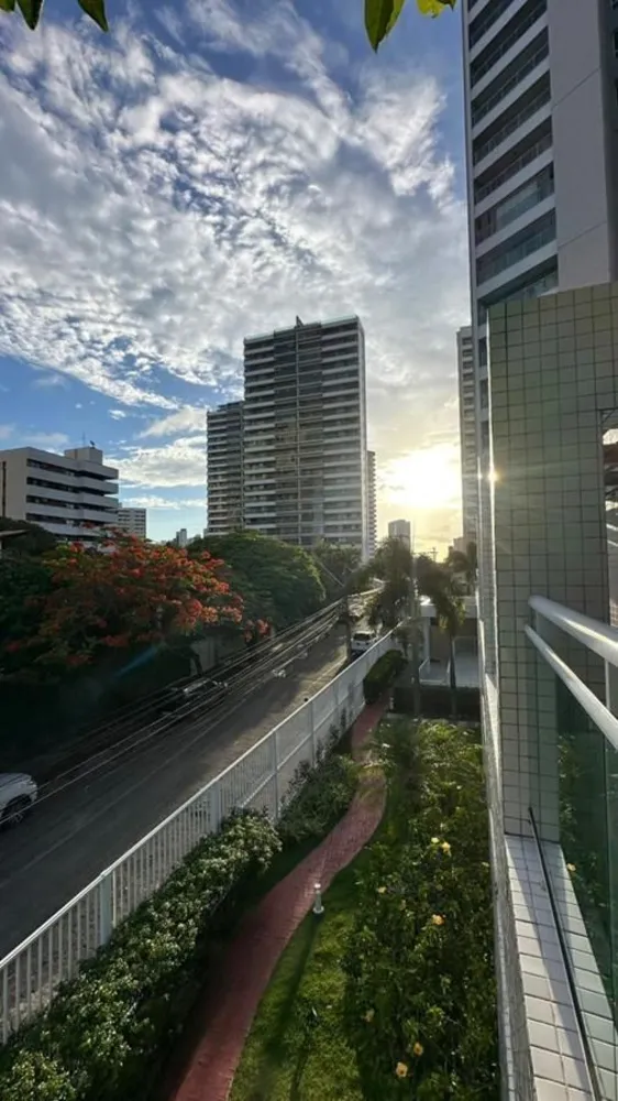 Apartamento, 3 quartos, 232 m² - Foto 2