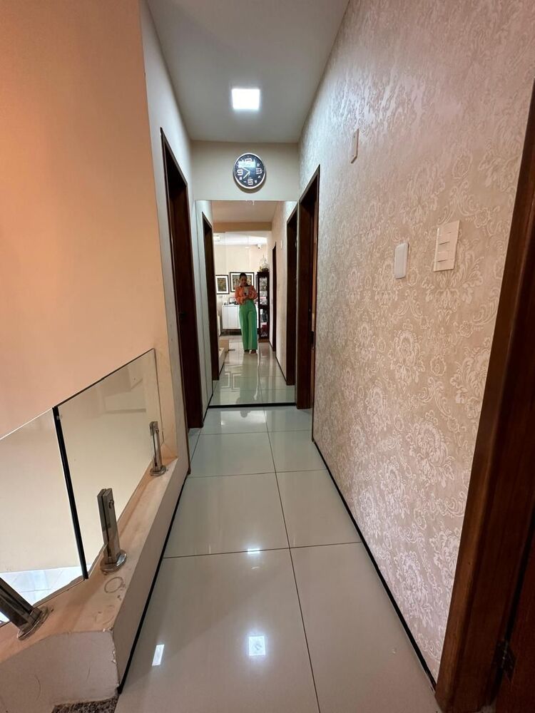 Casa de Condomínio à venda com 4 quartos, 297m² - Foto 9