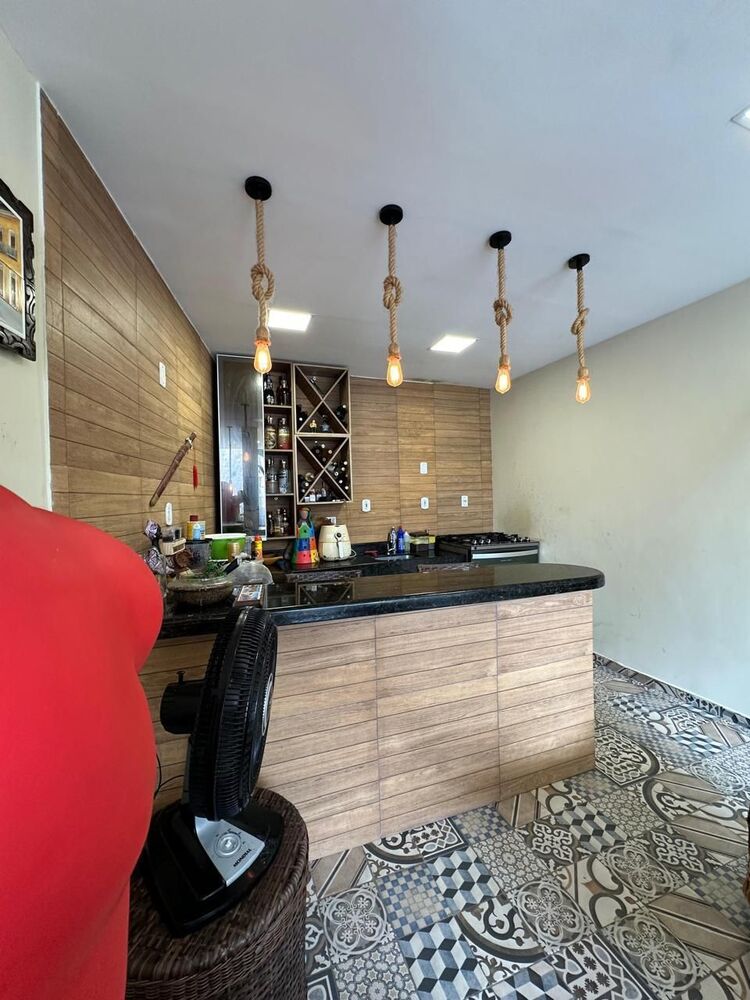 Casa de Condomínio à venda com 4 quartos, 297m² - Foto 4