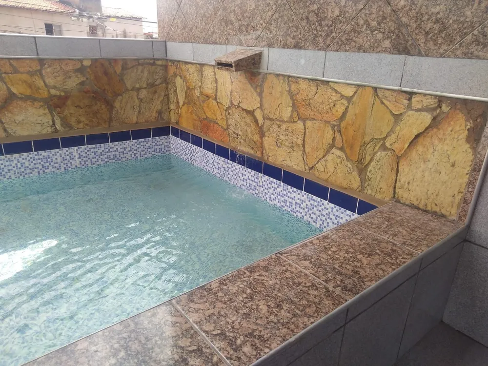 Casa, 6 quartos, 300 m² - Foto 1
