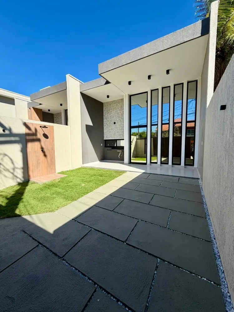 Casa, 3 quartos, 108 m² - Foto 2