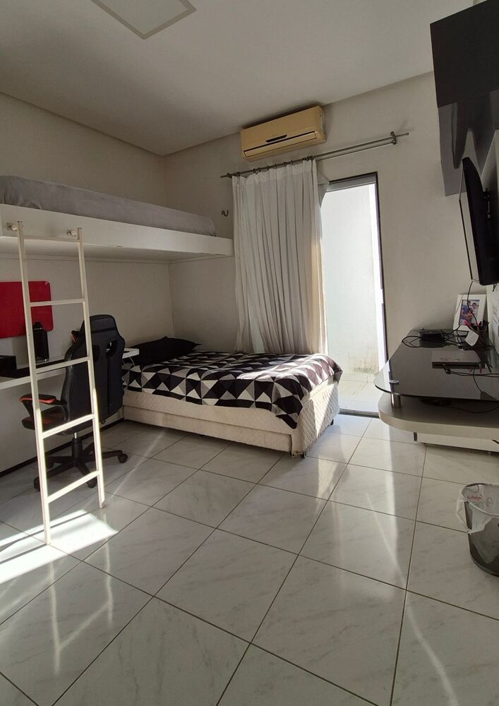 Casa de Condomínio à venda com 3 quartos, 130m² - Foto 3