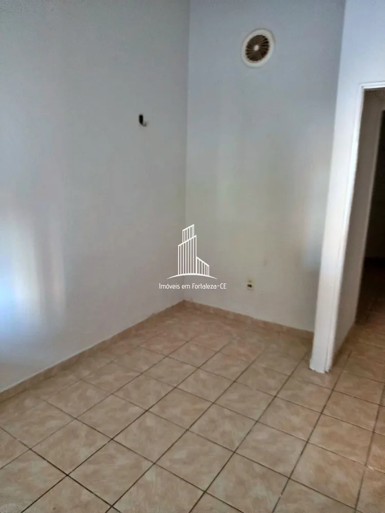 Casa, 5 quartos, 140 m² - Foto 4