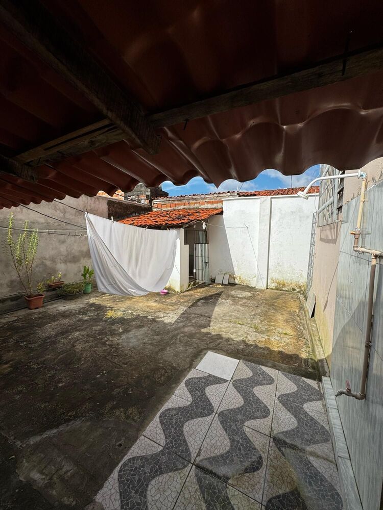 Casa, 5 quartos, 180 m² - Foto 4