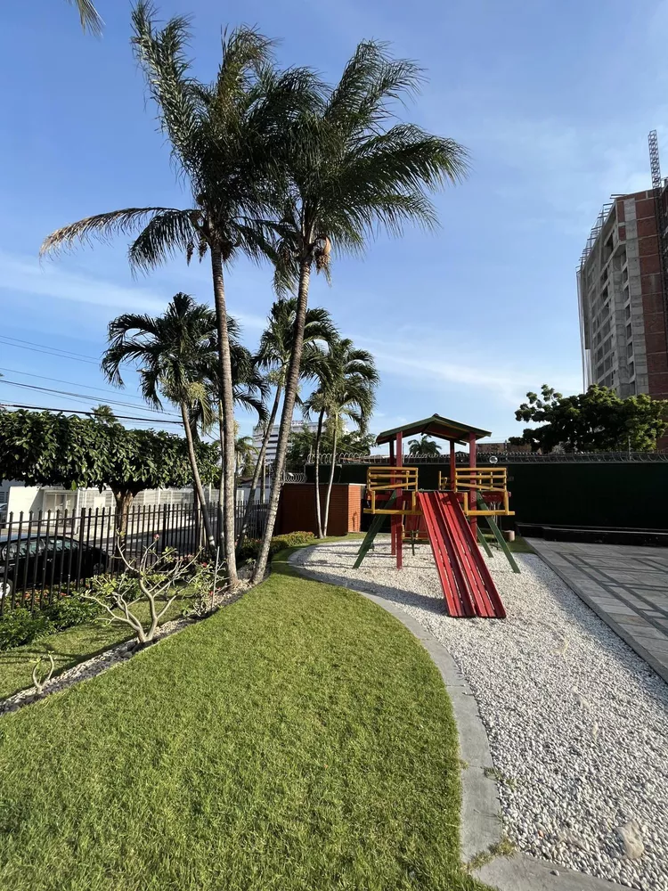 Apartamento, 3 quartos, 149 m² - Foto 2