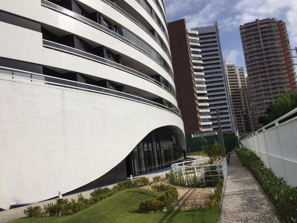 Apartamento, 4 quartos, 232 m² - Foto 1
