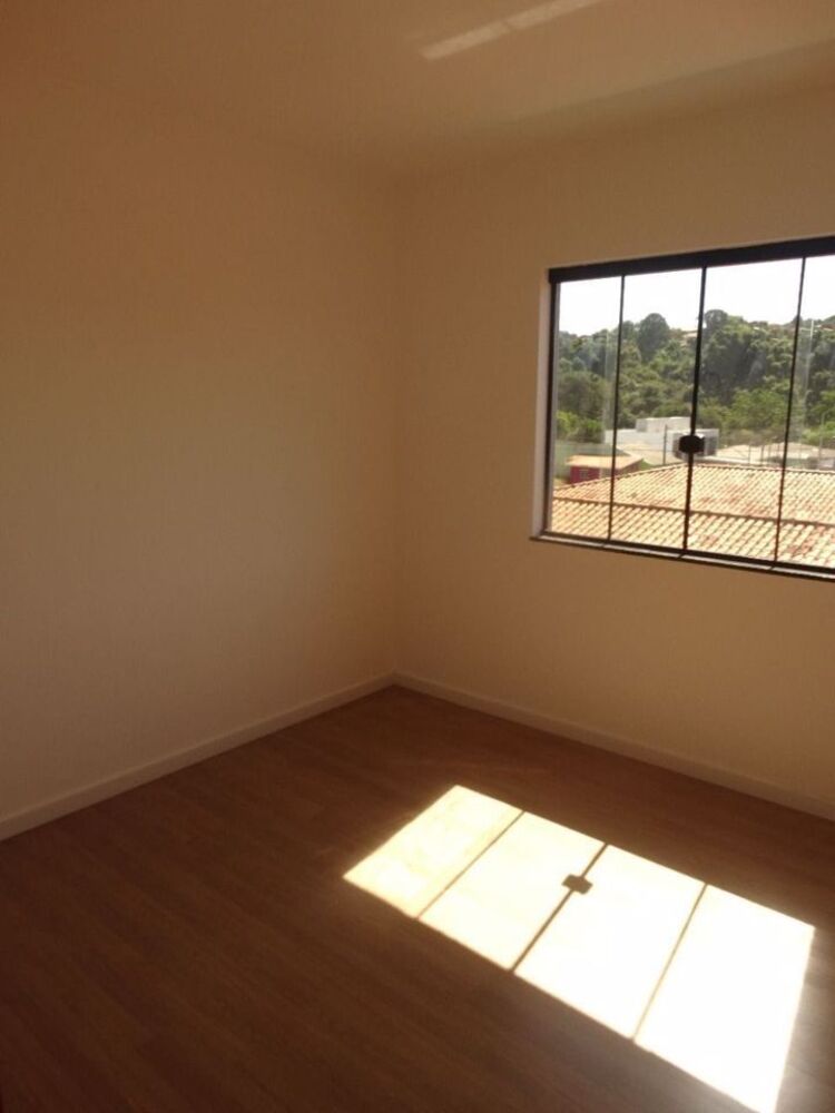 Casa à venda com 3 quartos, 120m² - Foto 5