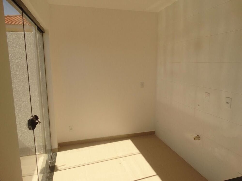 Casa à venda com 3 quartos, 120m² - Foto 6