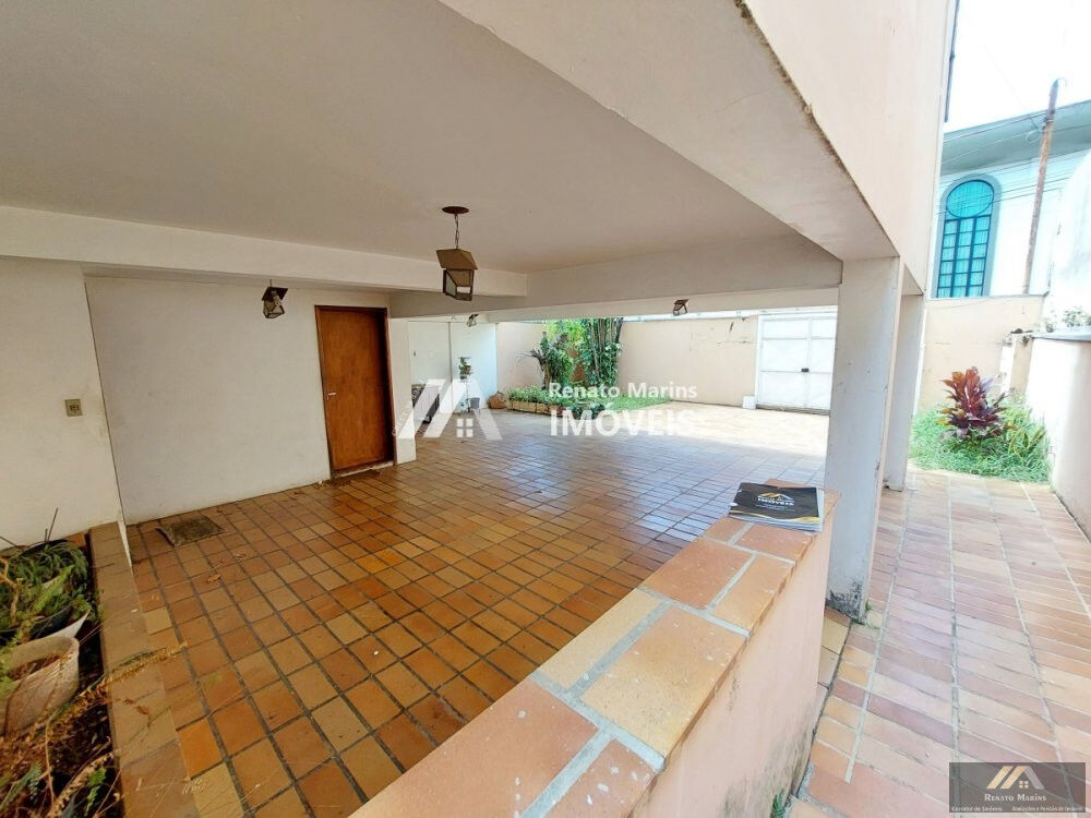 Prédio Inteiro à venda com 4 quartos, 242m² - Foto 2