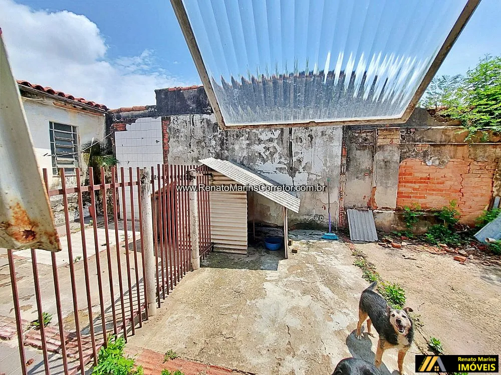Casa, 3 quartos, 221 m² - Foto 1